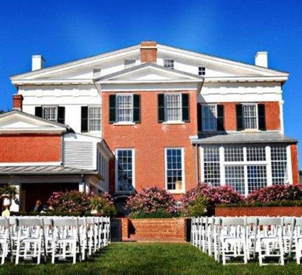 Berry Hill Hotel South Boston Exterior photo
